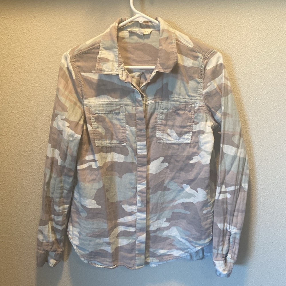 Lovestitch botton down shirt